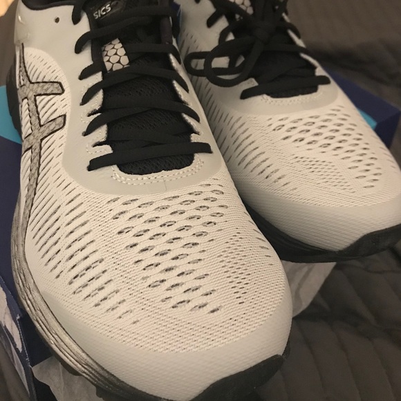 Men’s ASICS  Gel Keyano size 10.5 - Picture 2 of 4